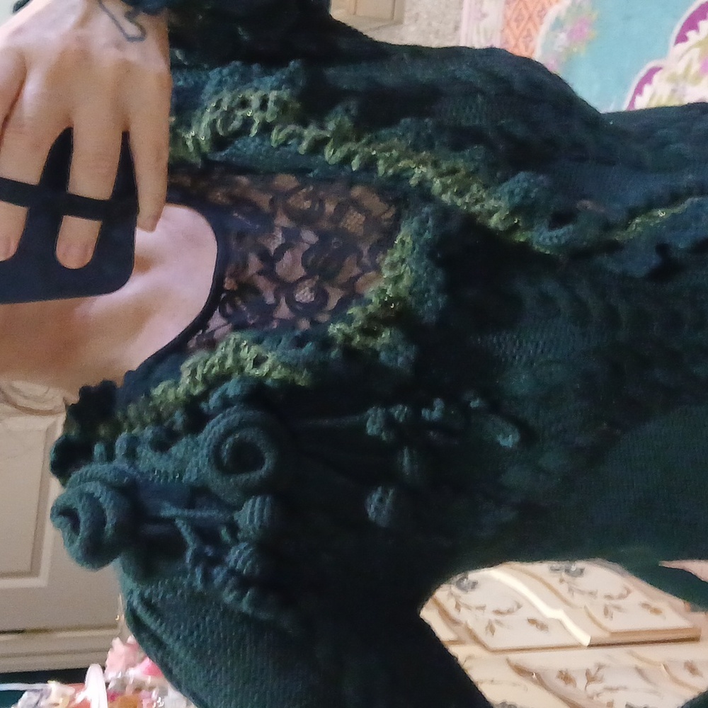 🌿 Carlisle Forest Green Merino Wool Fairycore Cardigan | Knit Flower Appliqué S - Picture 12 of 13